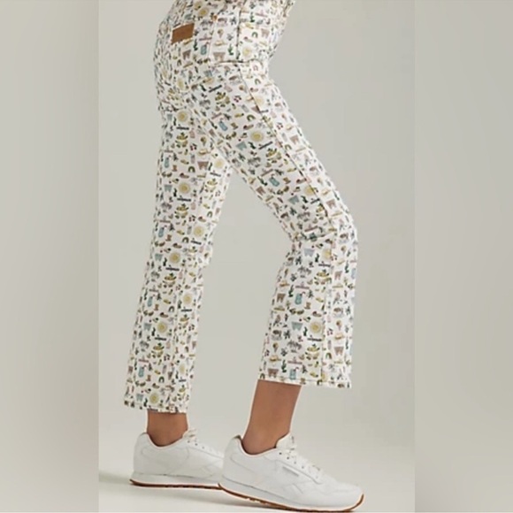 Wrangler High Rise Kick Flare Jeans Wrock 672 Lemons Retro Cowgirl Plus Size 35 - Picture 2 of 10